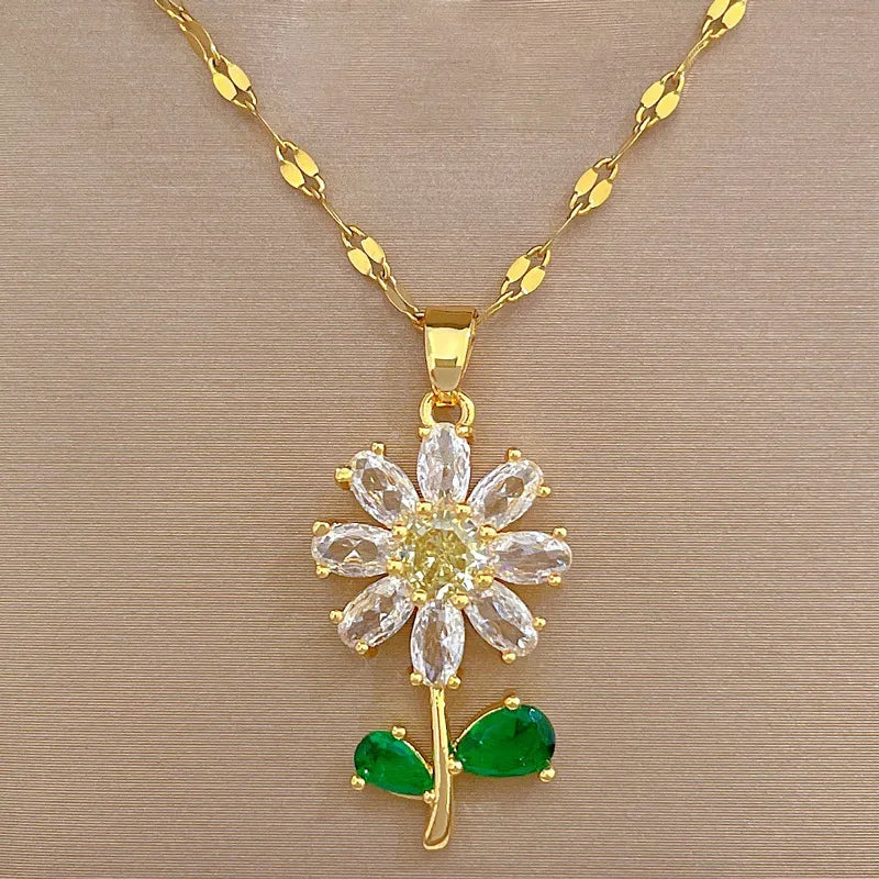 Flora Necklace