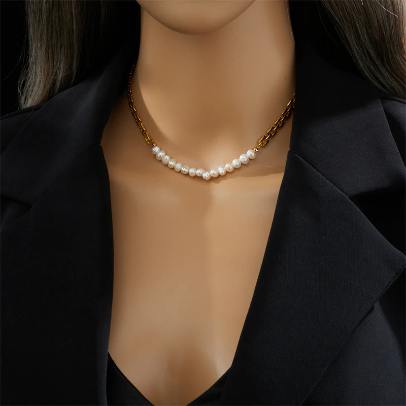 Noelle Necklace