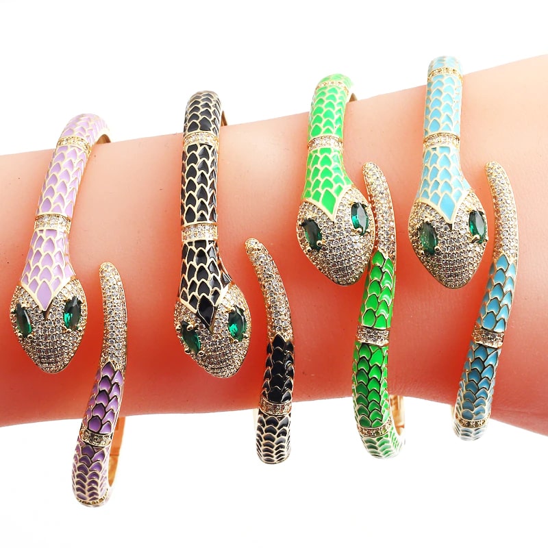 18K Gold Plated Nayomi Bangle