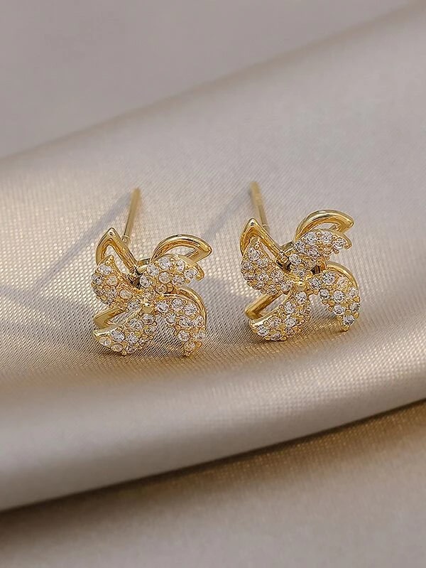 Amelia Earring