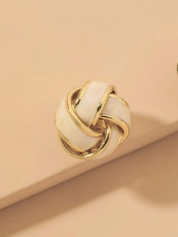 Round Stud Earrings