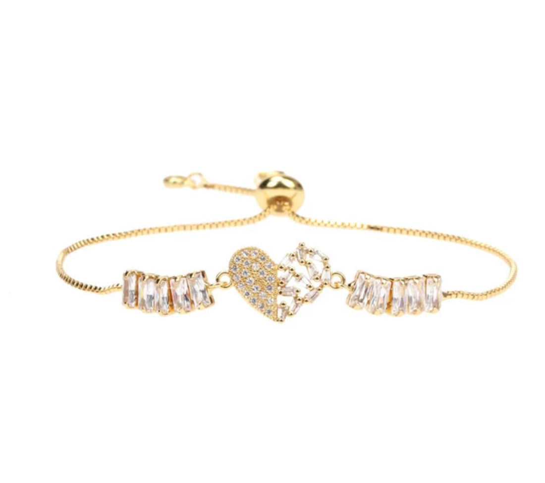 Shahed 18K gold plated heart bracelet, a gift for her under AED 150 in Dubai