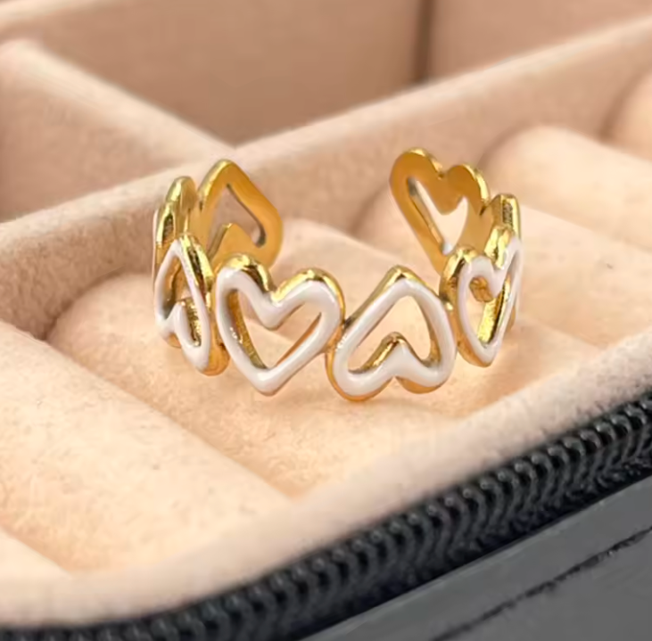 Roxy Ring