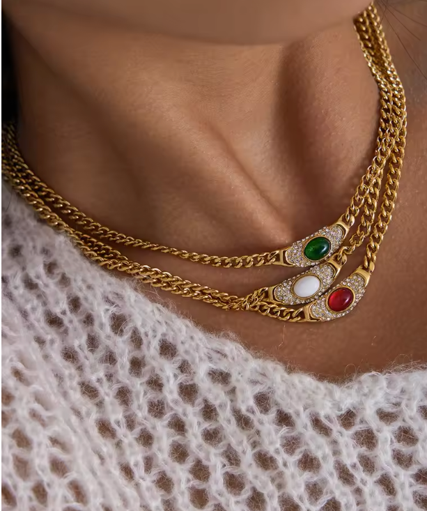 Eve Gold Necklace
