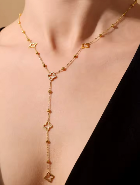 Nivora gold stainless steel chain necklace worn on neck — Alphenik UAE